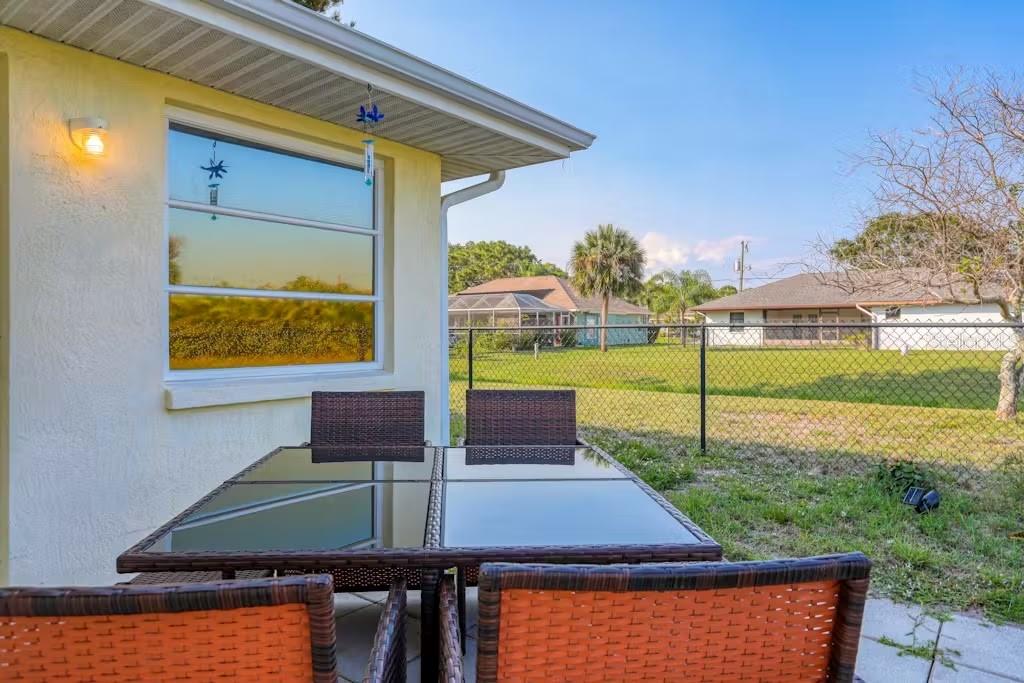 ROTONDA WEST PEBBLE BEACH - Residential