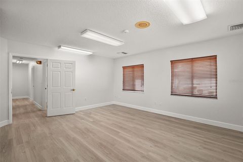 Tiny photo for 9846 Us Highway 441, Leesburg, FL 34788 (MLS # G5097344)