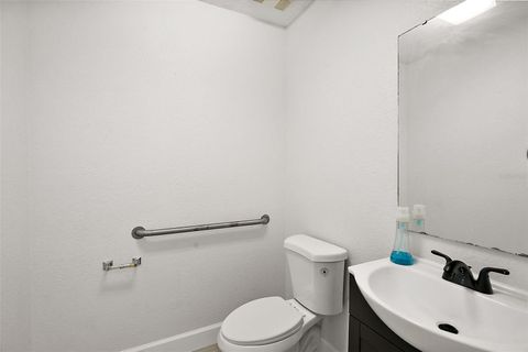 Tiny photo for 9846 Us Highway 441, Leesburg, FL 34788 (MLS # G5097344)