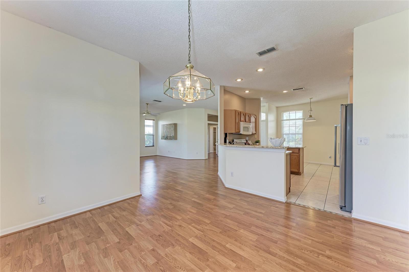 GLENN LAKES PH 1B - Residential Lease