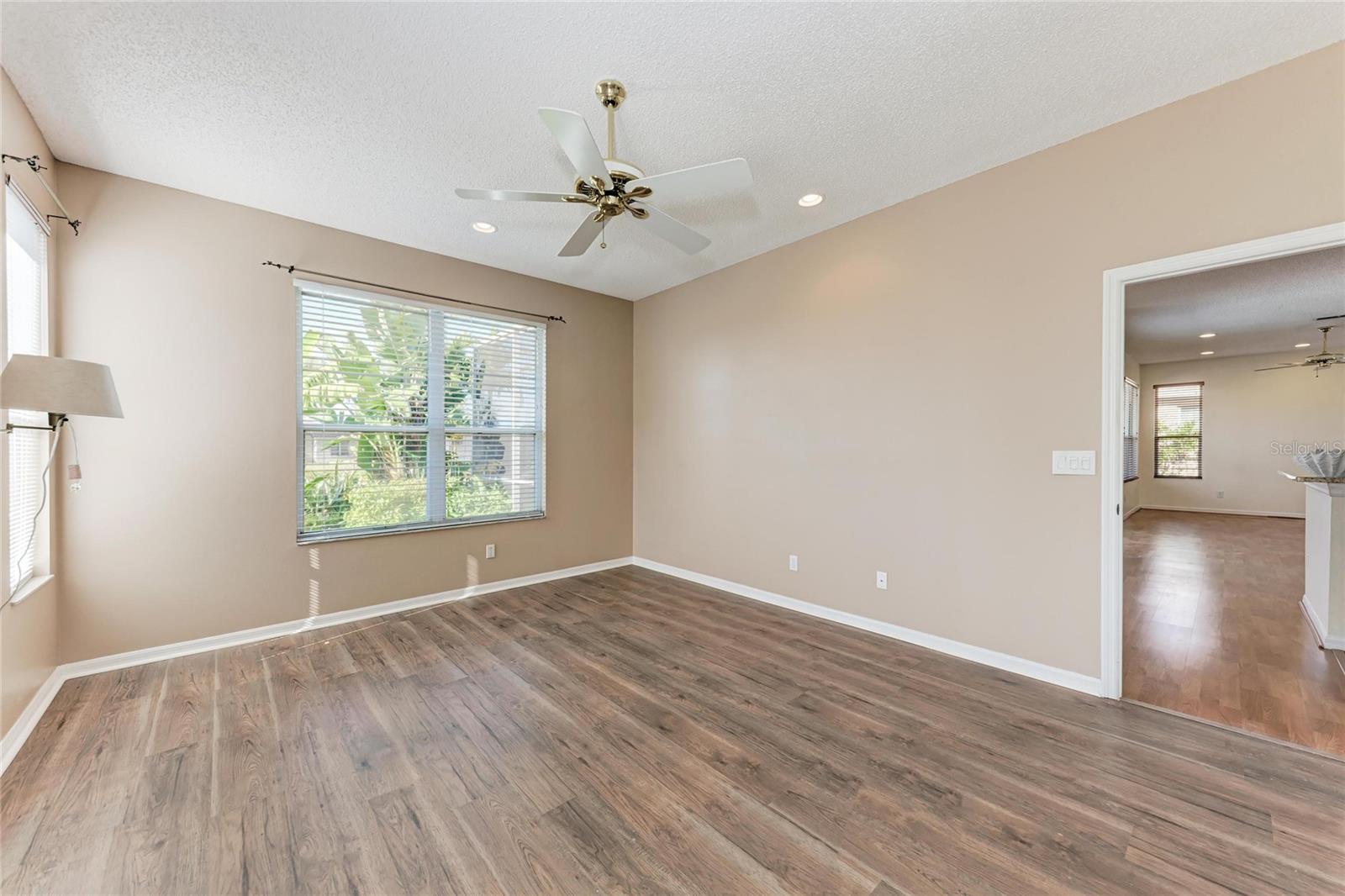 GLENN LAKES PH 1B - Residential Lease