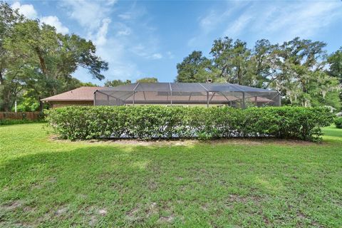 A home in DELAND