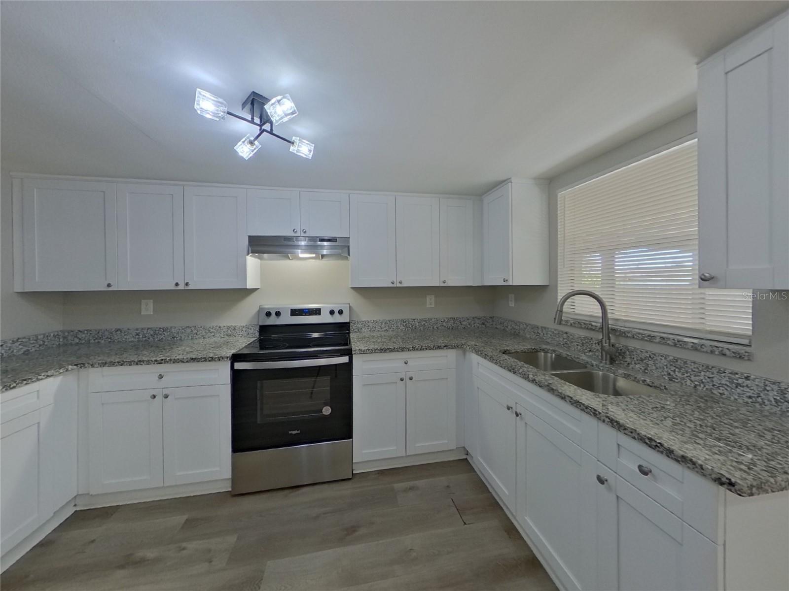 CALEDONIA SUB - Residential Lease