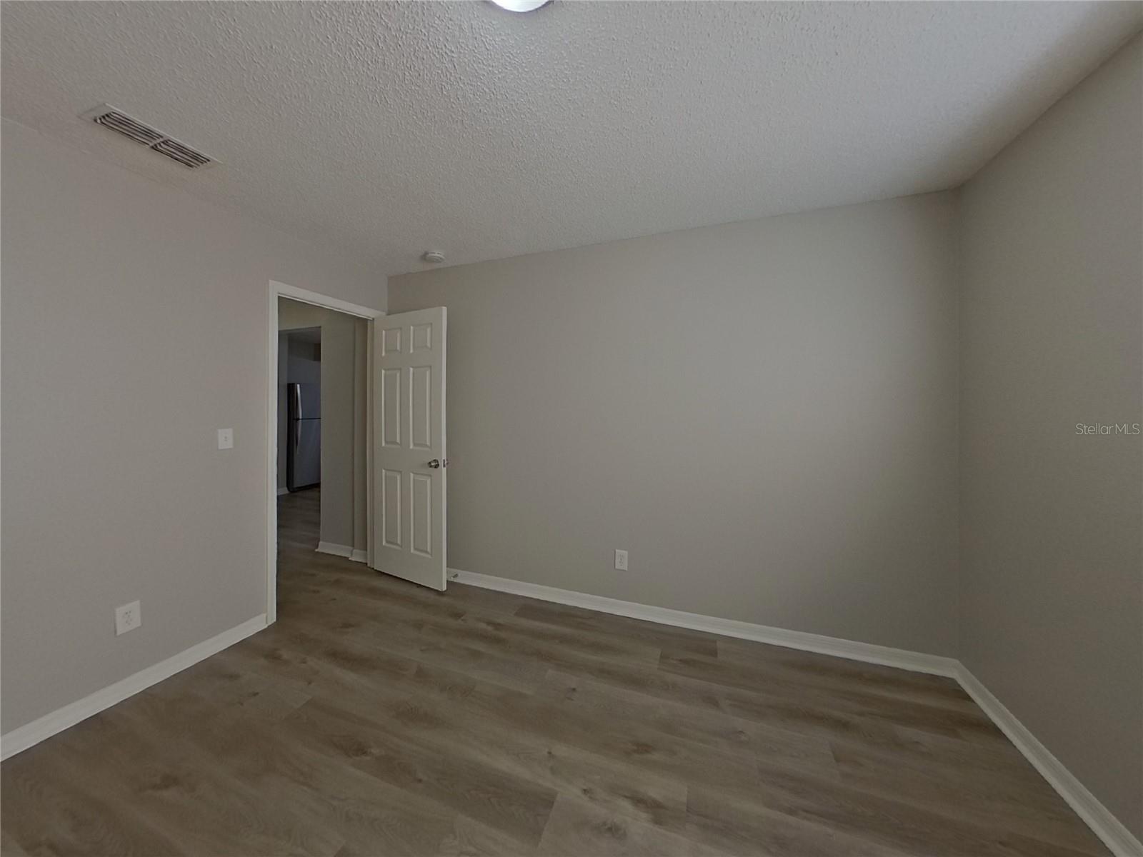 CALEDONIA SUB - Residential Lease