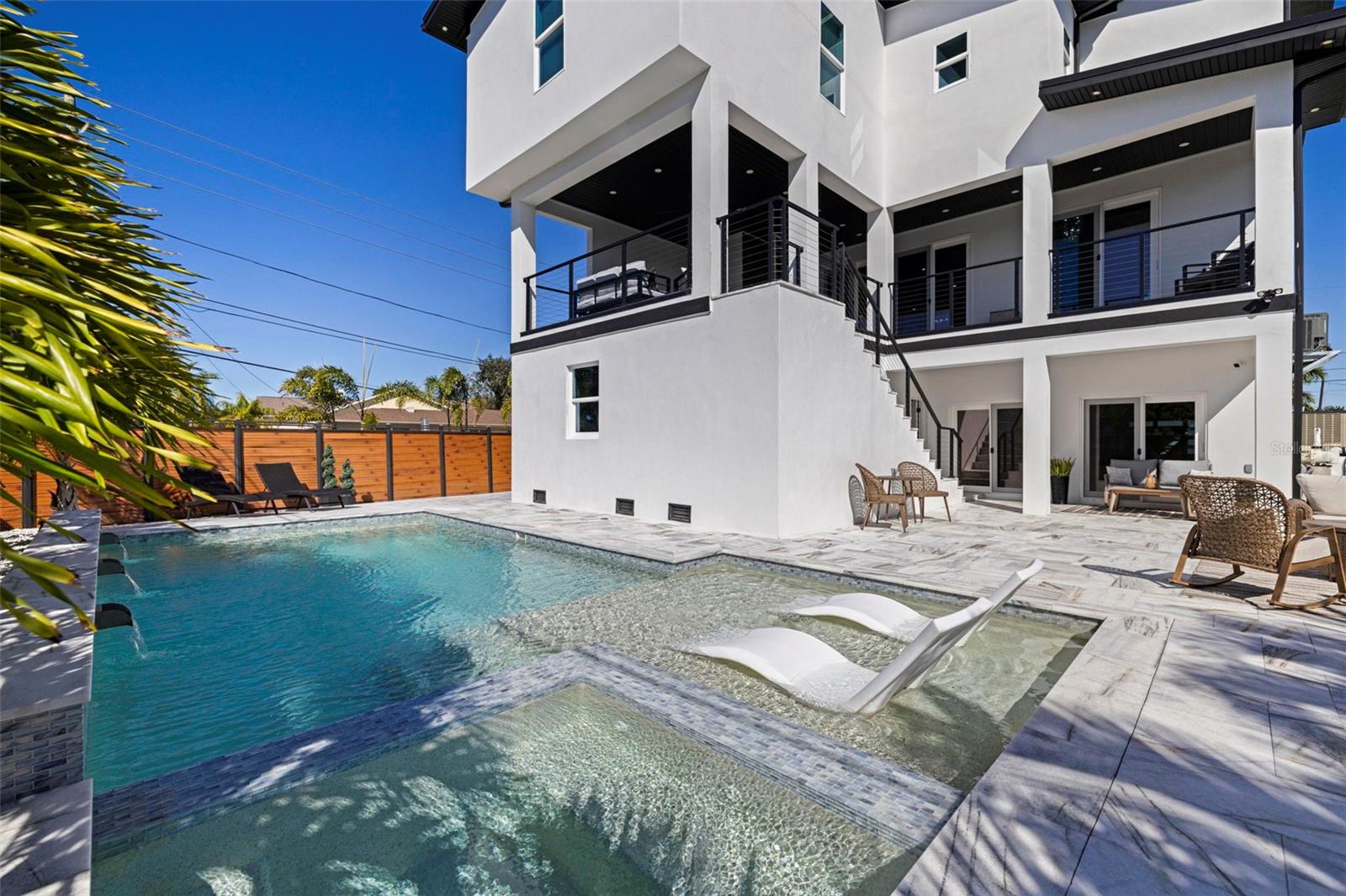 SHORE ACRES BAYOU GRANDE SEC - Residential