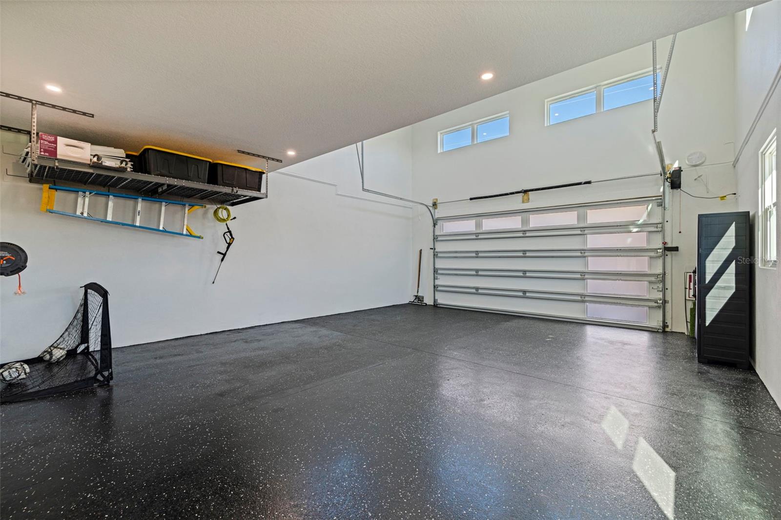 SHORE ACRES BAYOU GRANDE SEC - Residential