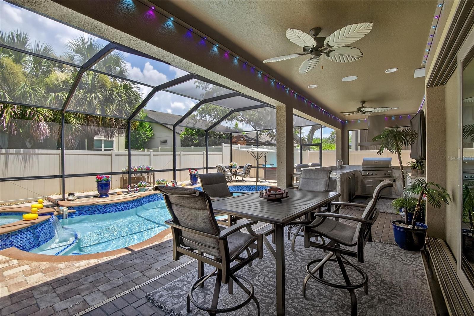 STARLING OAKS - Residential