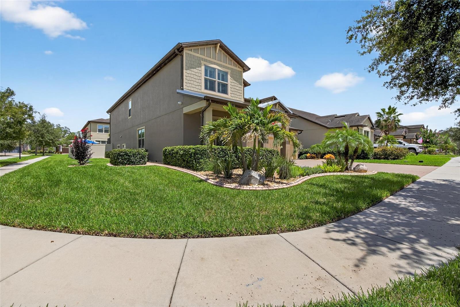 10313 SCARLET CHASE DRIVE