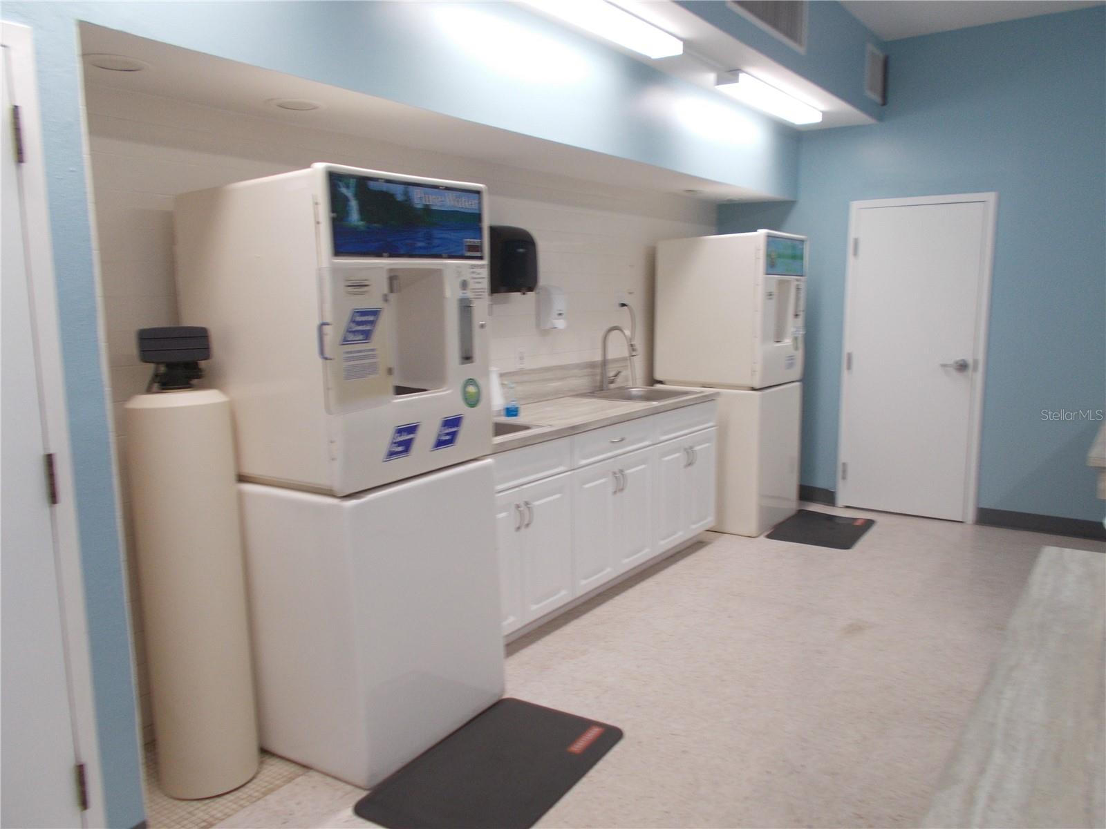 HOLIDAY PARK - Residential