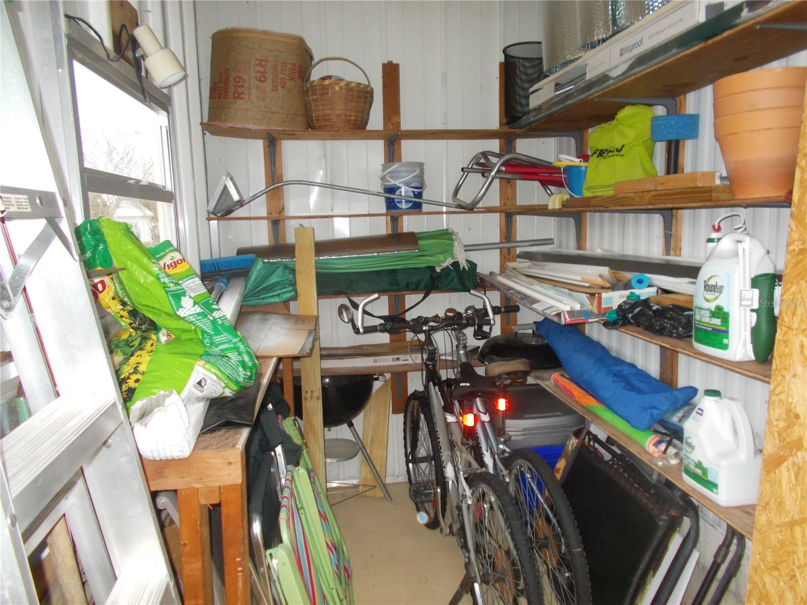 HOLIDAY PARK - Residential