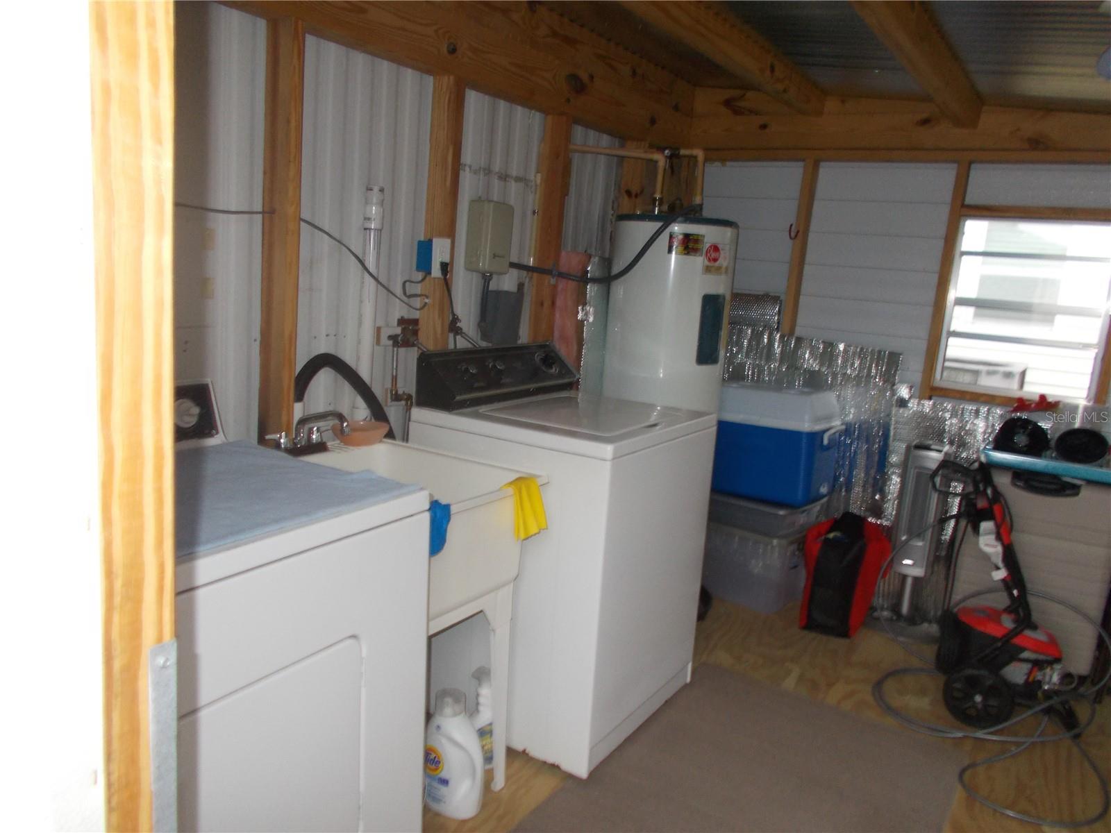 HOLIDAY PARK - Residential