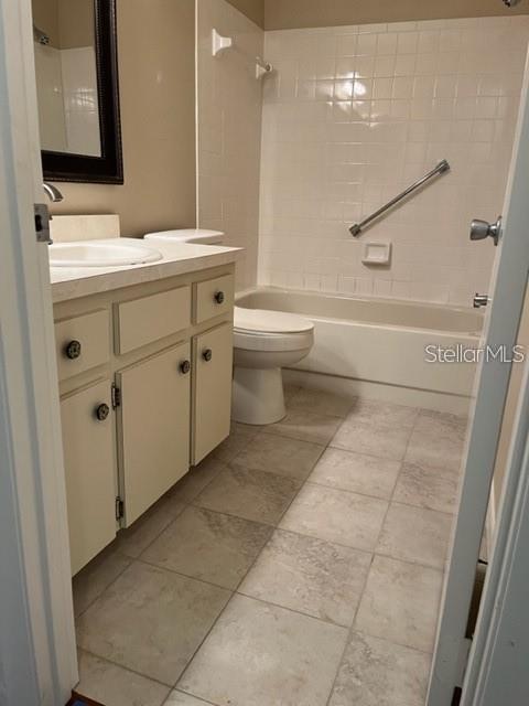 CIRCLE SQUARE WOODS #9 - Residential Lease