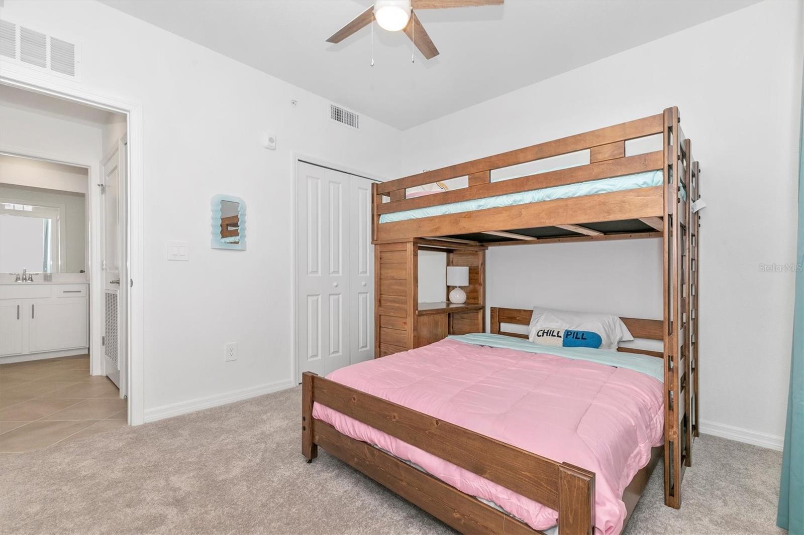 WELLEN PARK GOLF & COUNTRY CLUB - Residential Lease