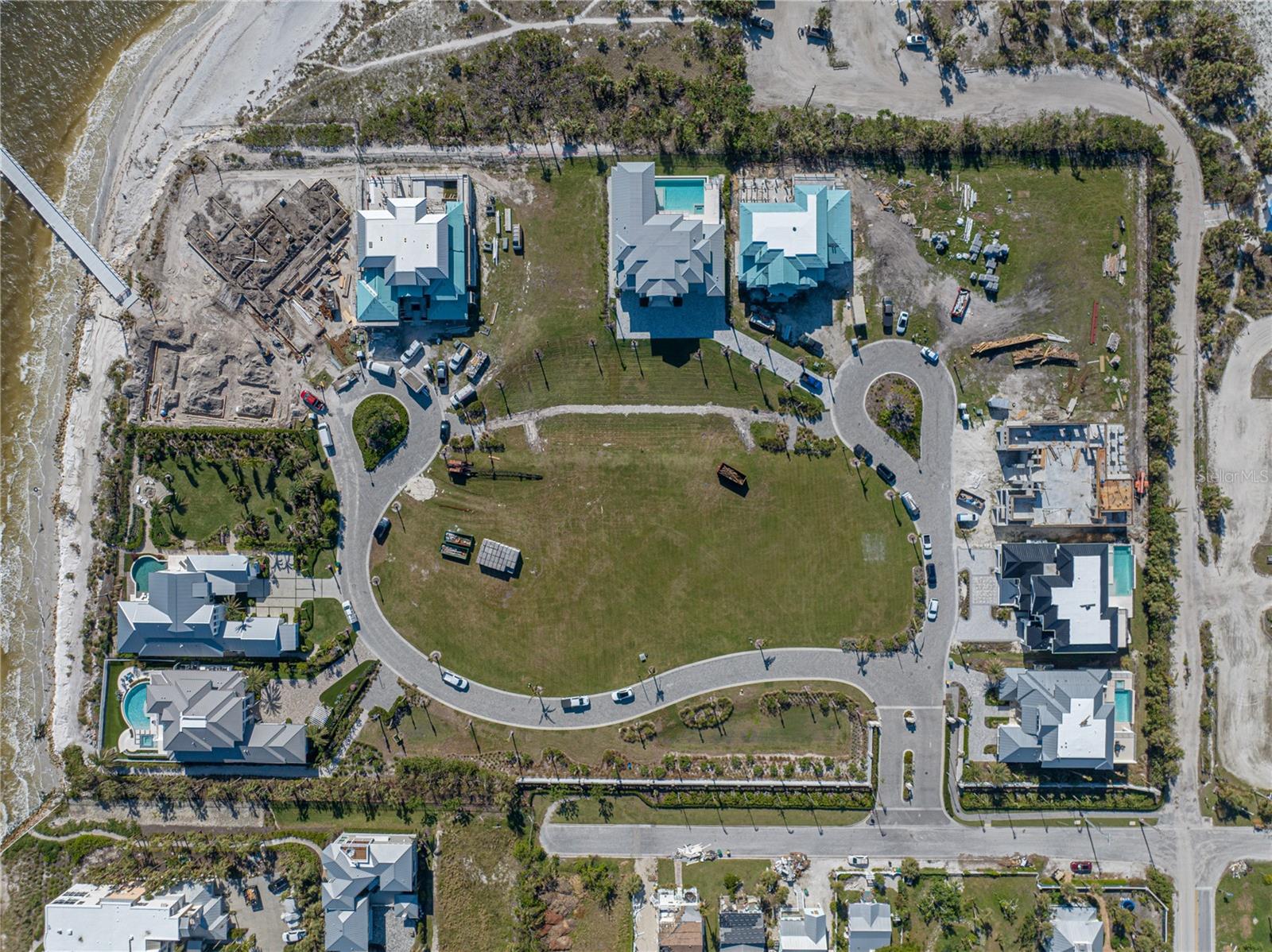 HILL TIDE ESTATES - Land