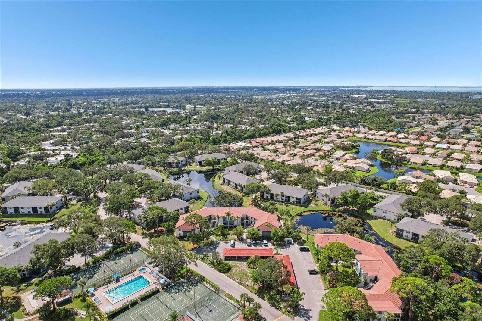 SHOREWALK - Residential