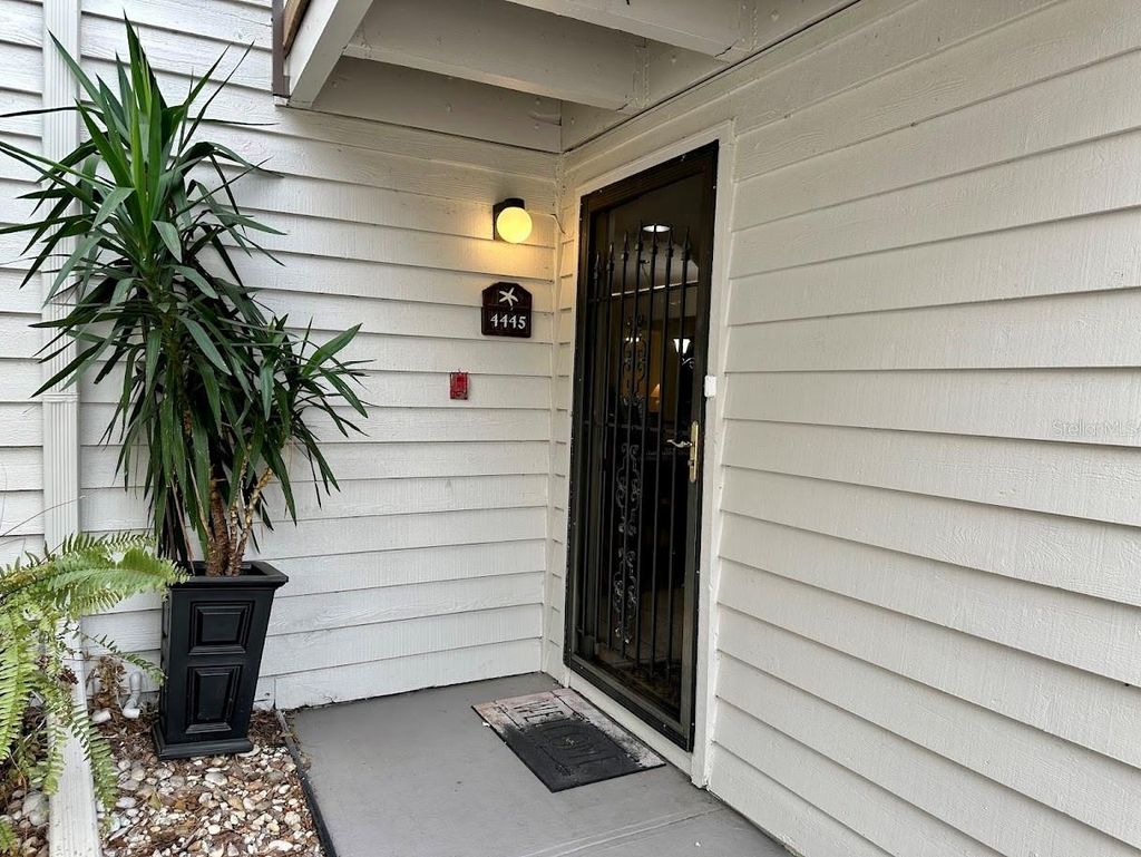 Photo of 4445 46th Avenue W, Bradenton, FL 34210 (MLS # A4632363)