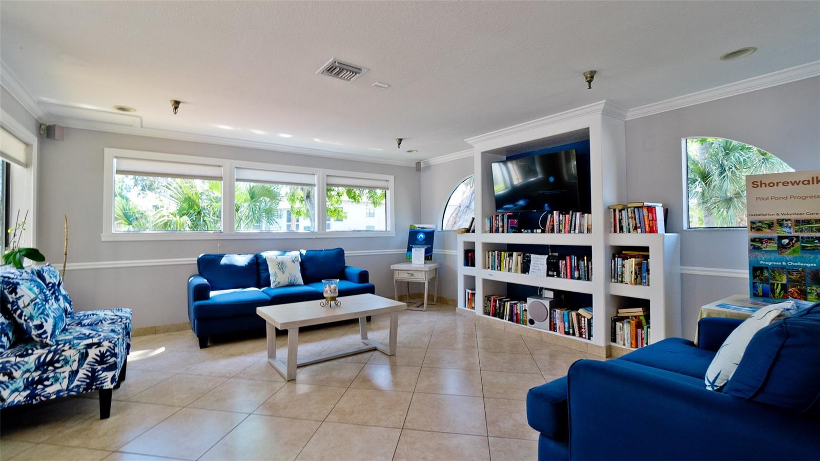 SHOREWALK - Residential