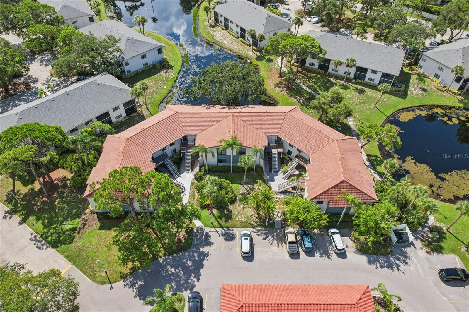 SHOREWALK - Residential