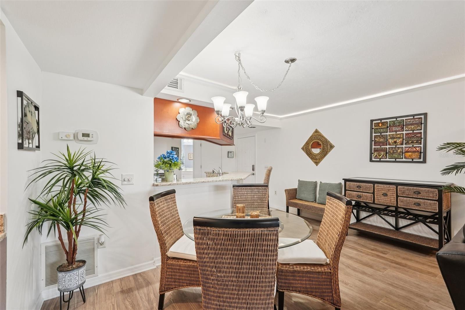 SHOREWALK - Residential