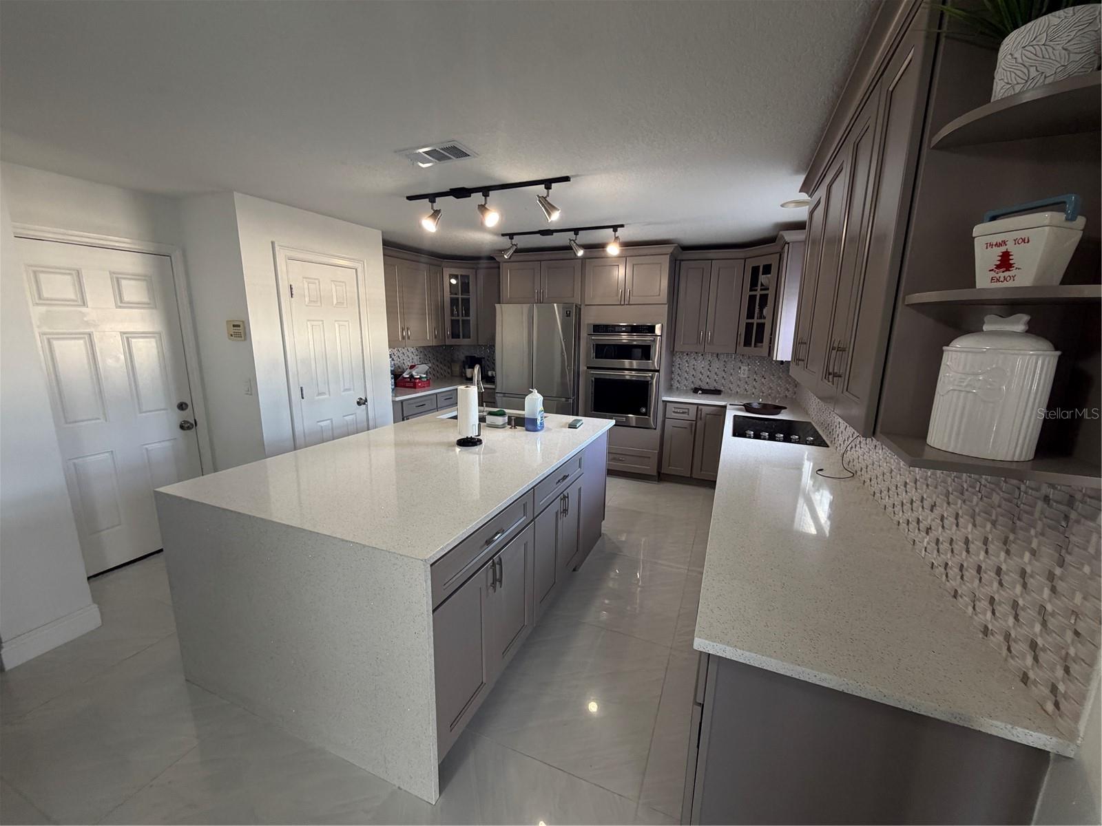 SOUTHERN FIELDS PH I - Residential