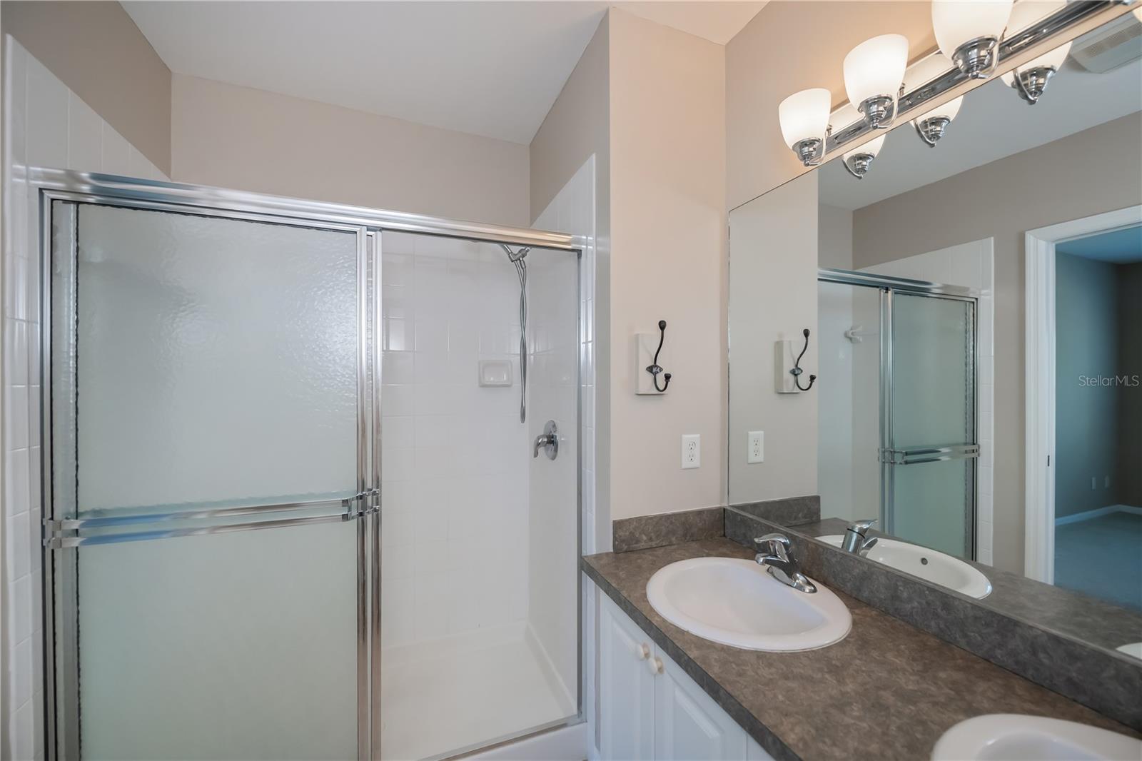 LAKE VIEW CONDOMINIUM AT HERITAGE - Residential