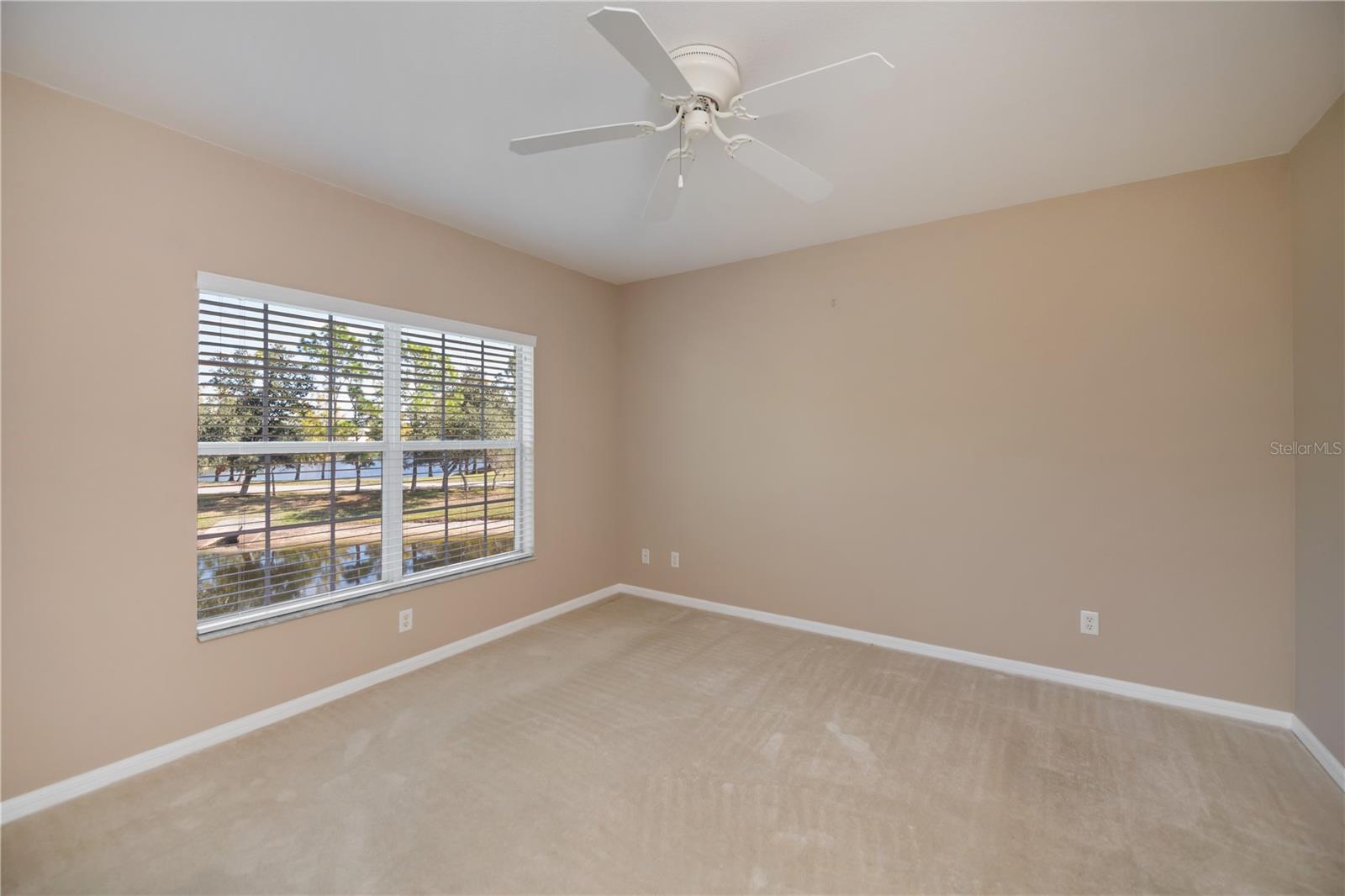 LAKE VIEW CONDOMINIUM AT HERITAGE - Residential