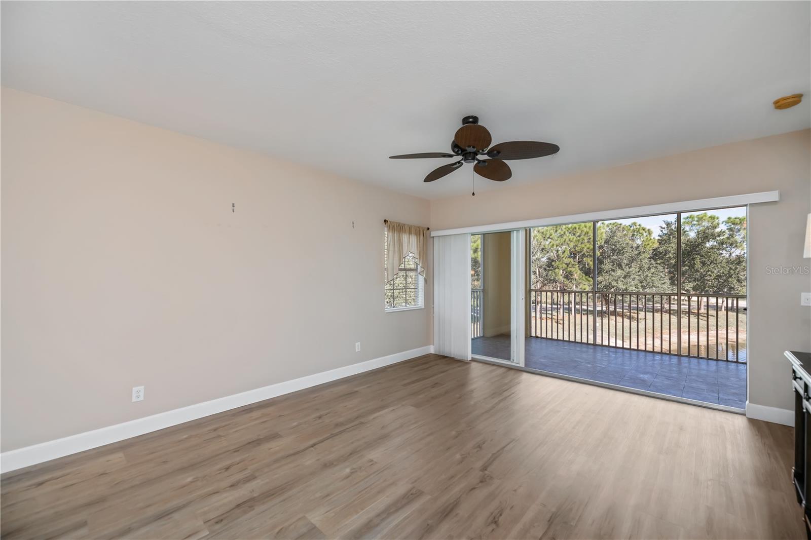 LAKE VIEW CONDOMINIUM AT HERITAGE - Residential