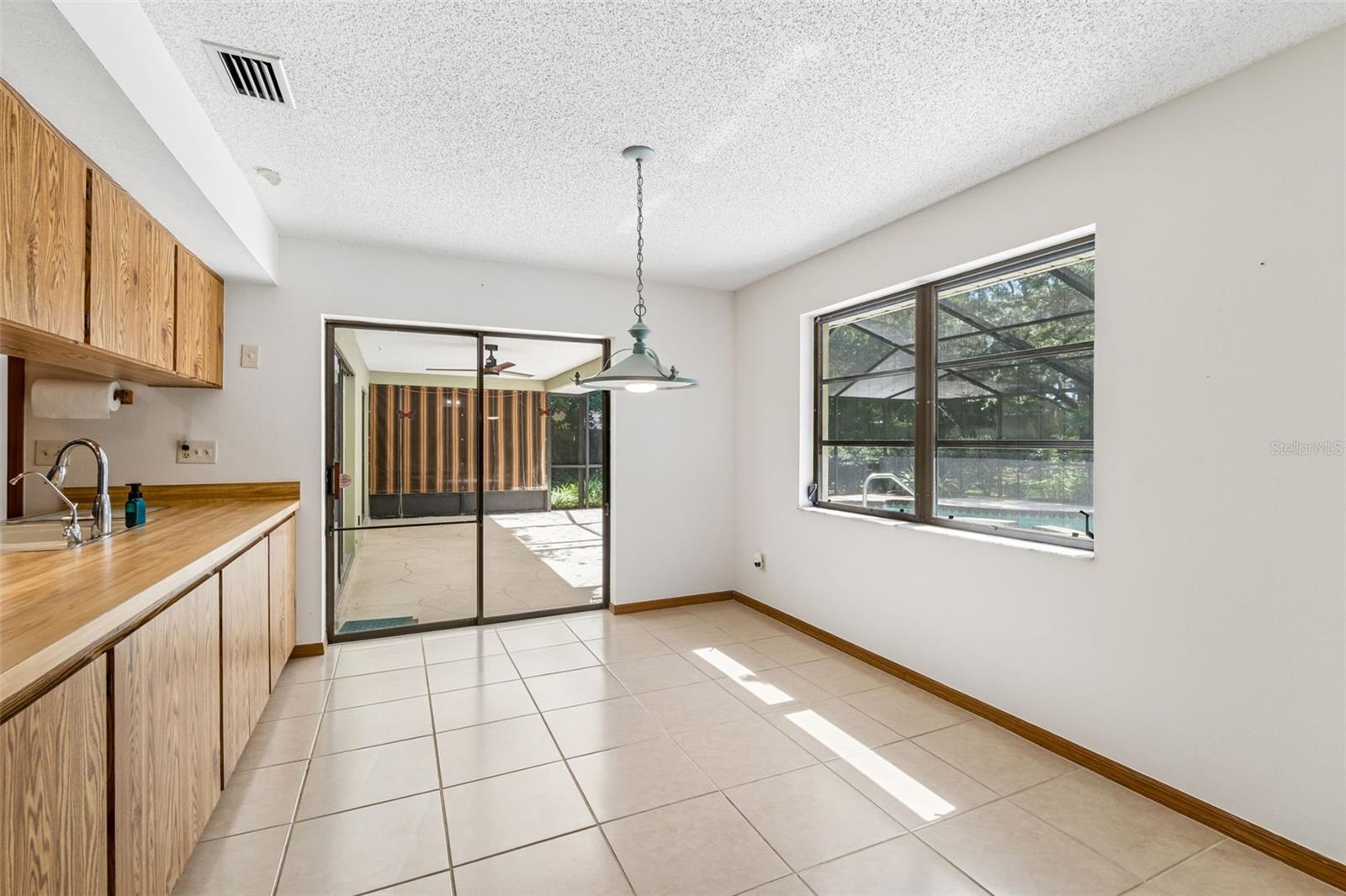 WESTLAKE VILLAGE - Residential
