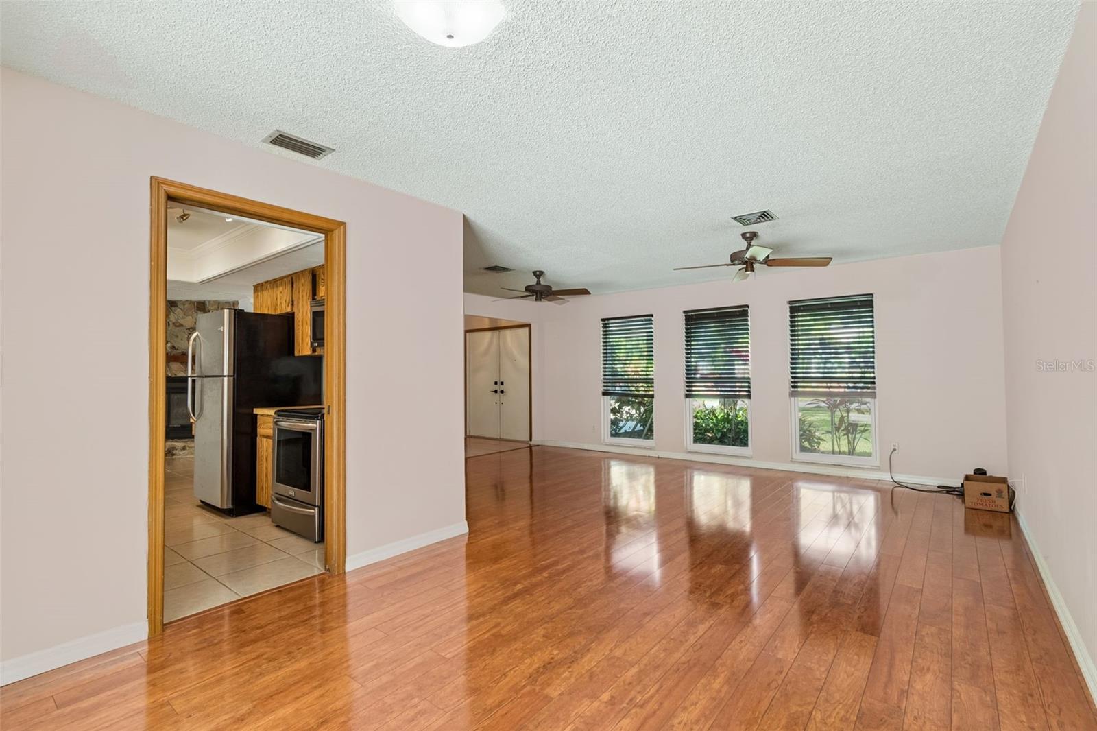 WESTLAKE VILLAGE - Residential