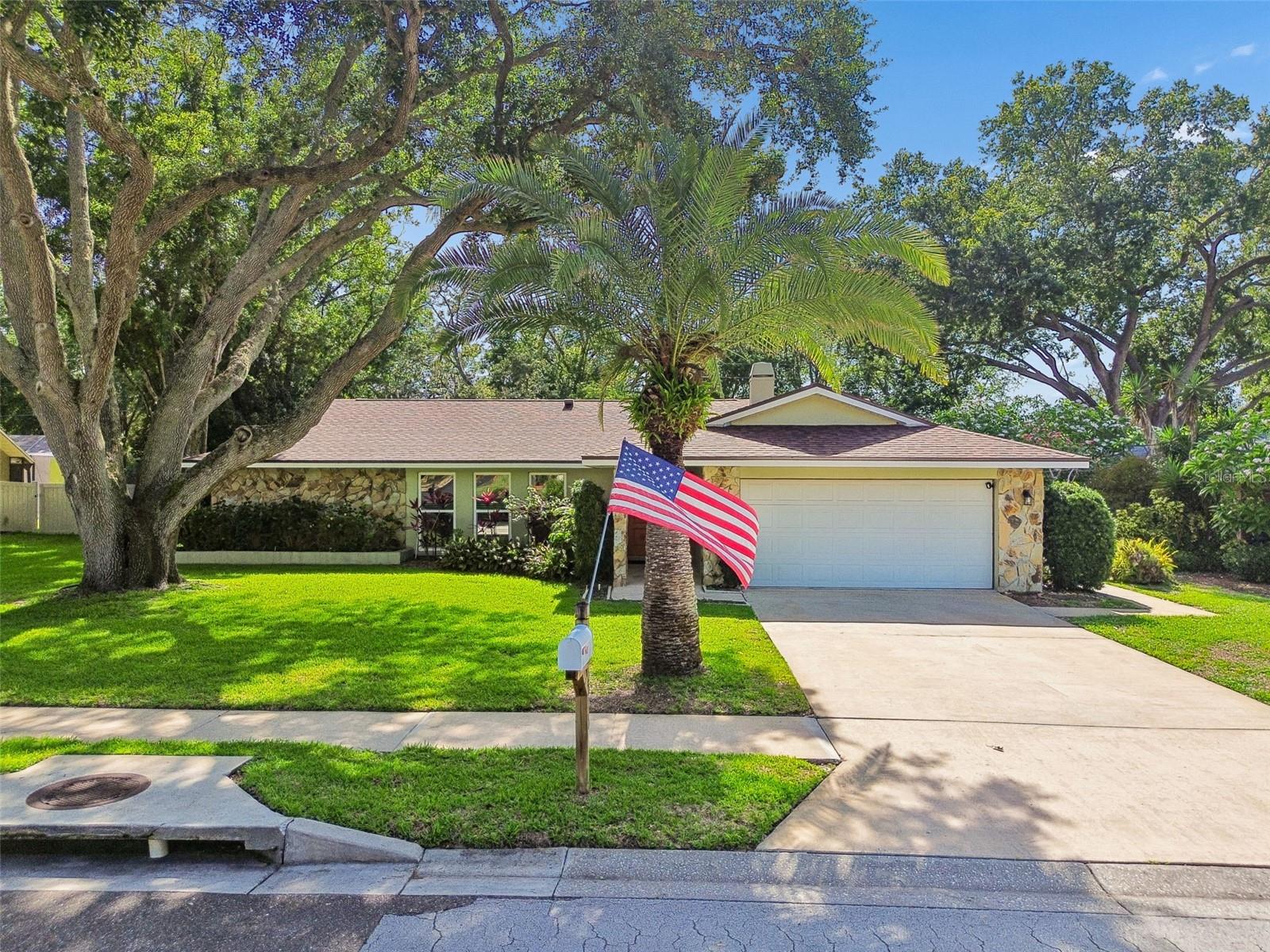 WESTLAKE VILLAGE - Residential