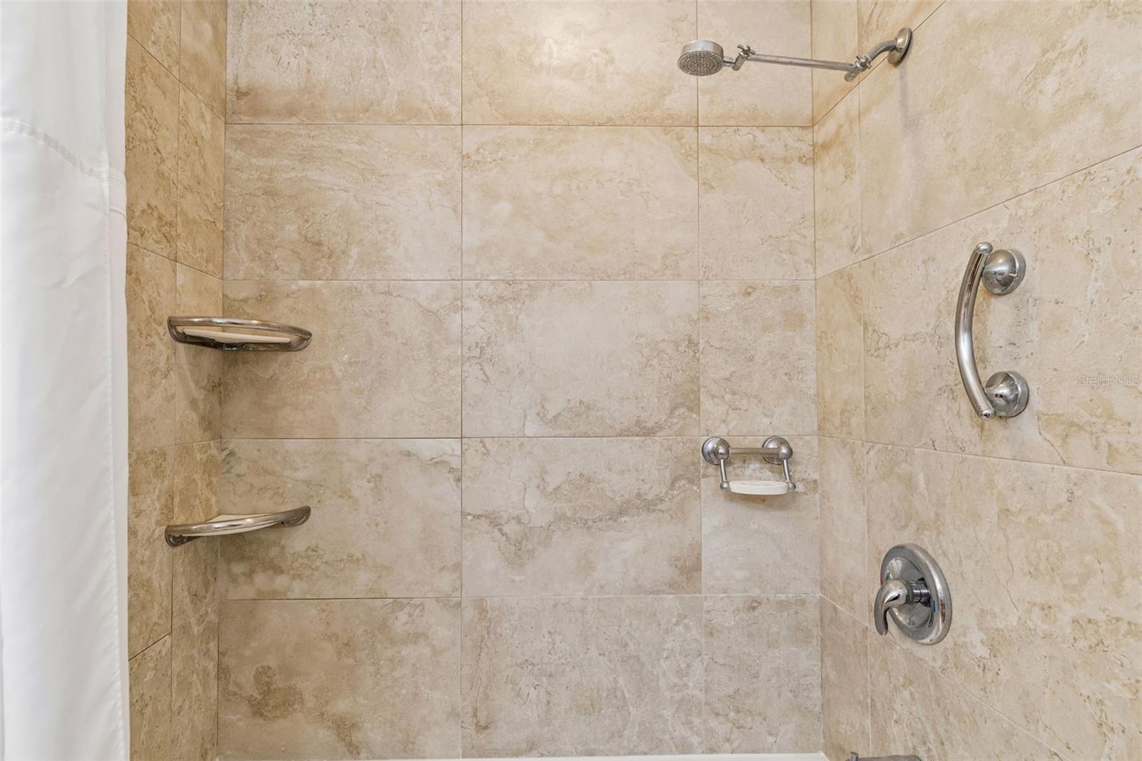 WESTLAKE VILLAGE - Residential