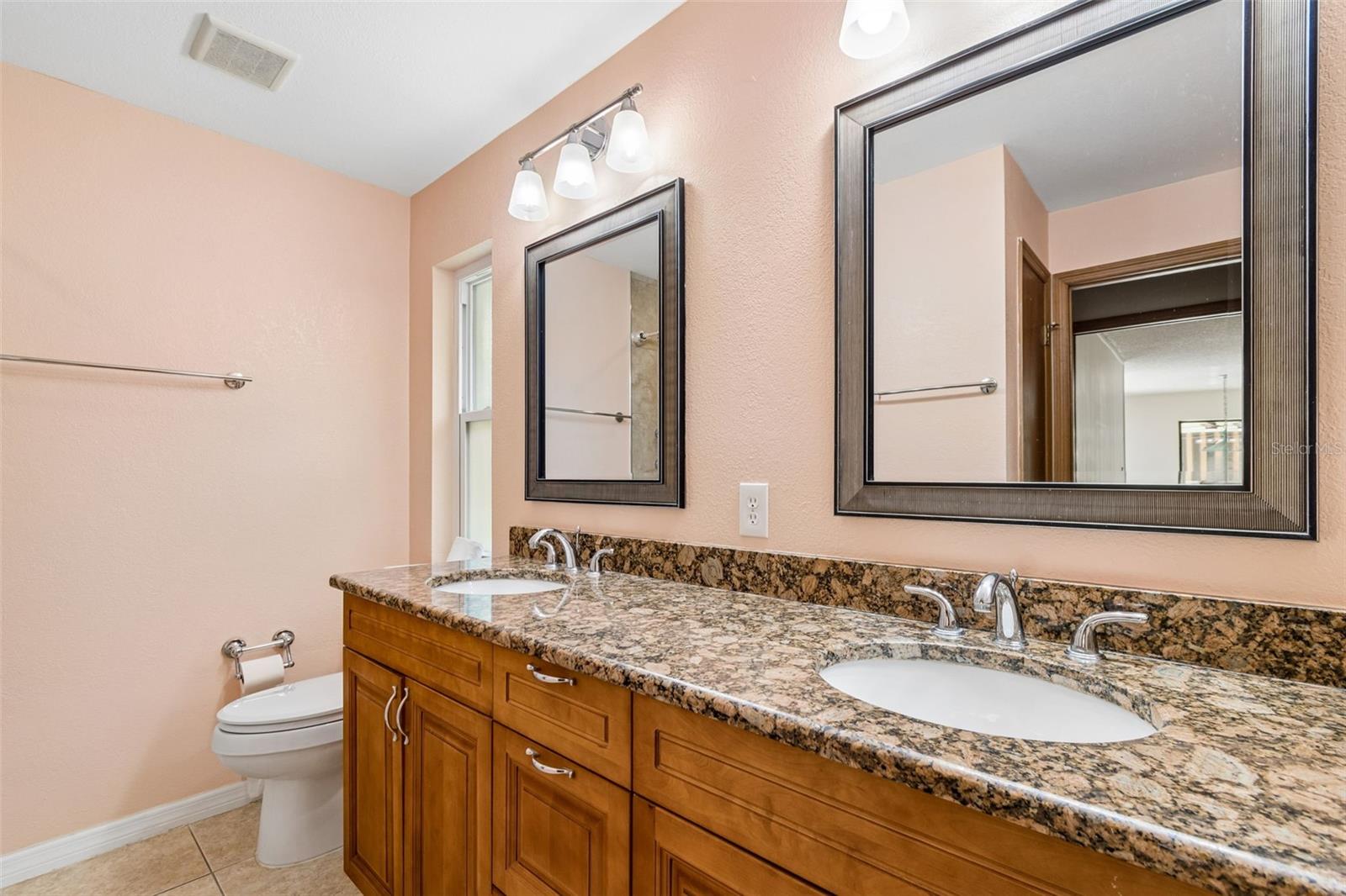 WESTLAKE VILLAGE - Residential