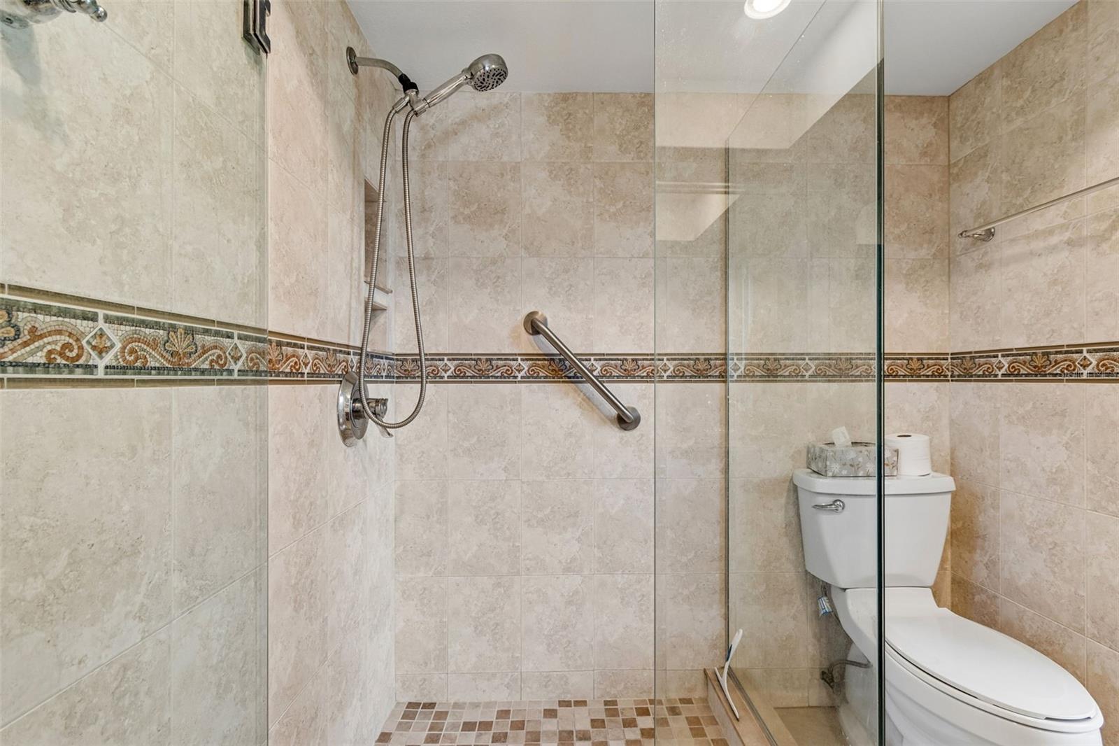 WESTLAKE VILLAGE - Residential