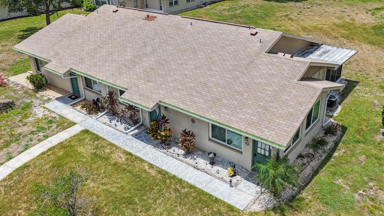 1906 CANTERBURY LANE 26