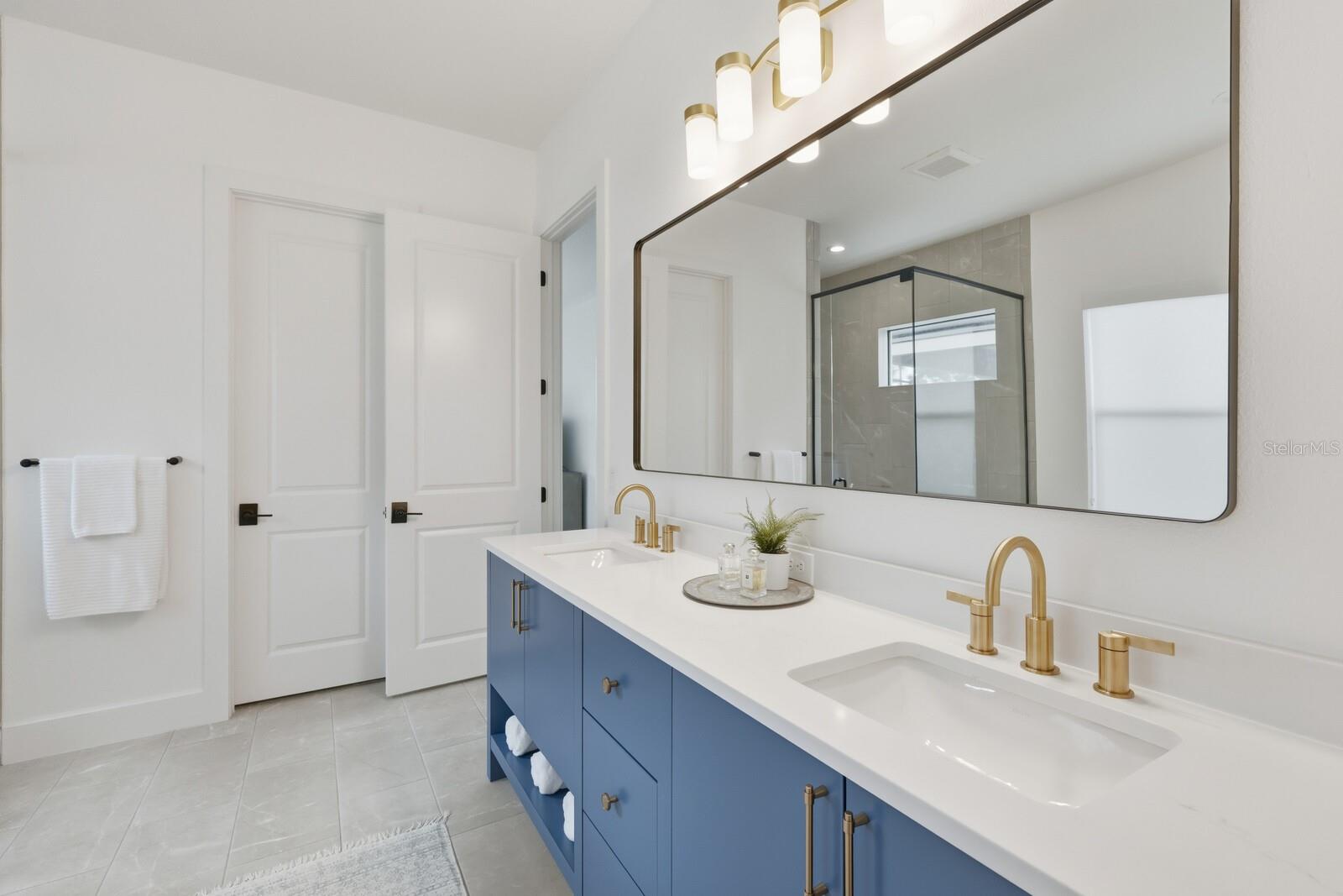 ARIA PH II - Residential