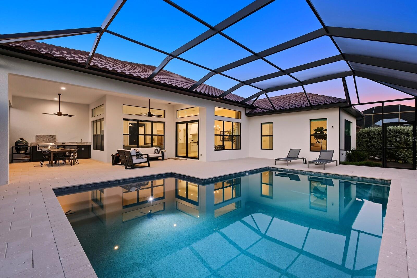 ARIA PH II - Residential