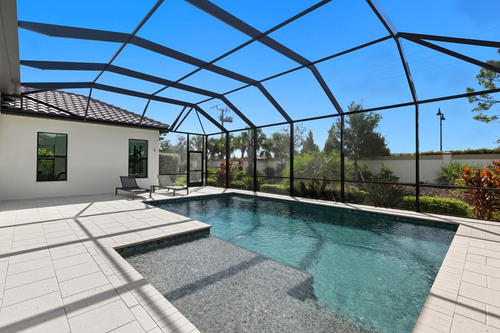 ARIA PH II - Residential