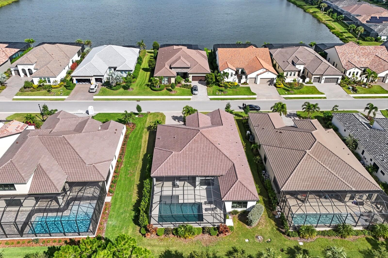 ARIA PH II - Residential