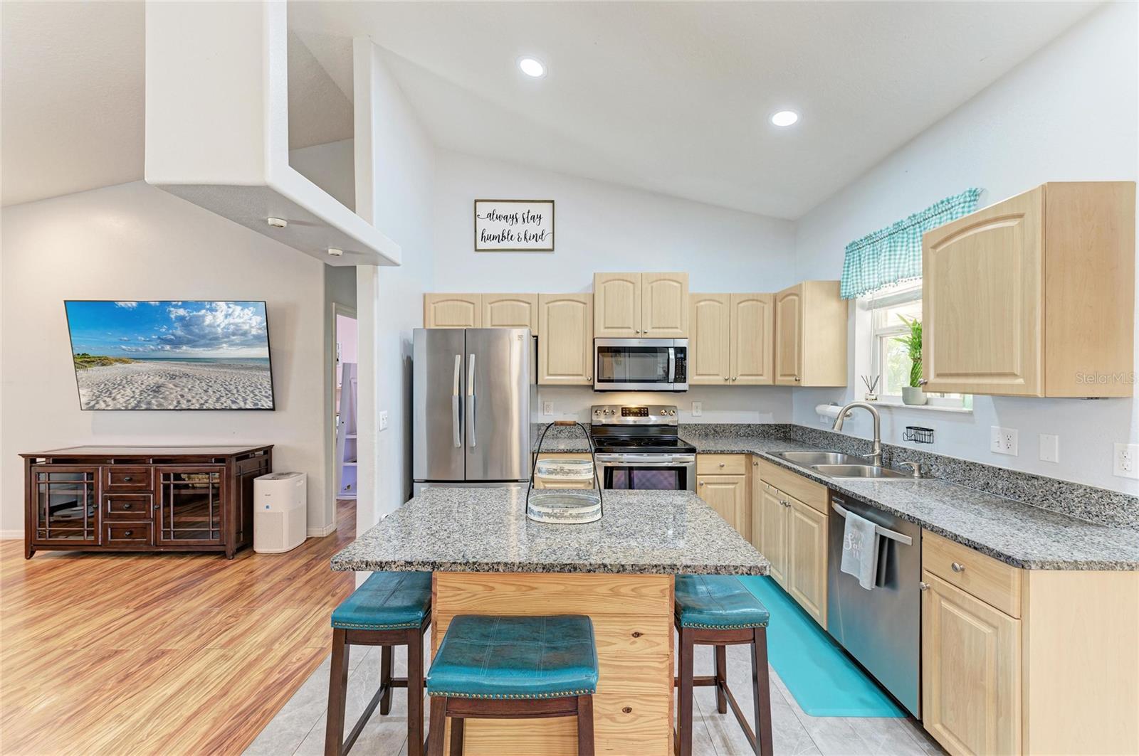 GOLDENS THIRD ADD TO VERNA - Residential