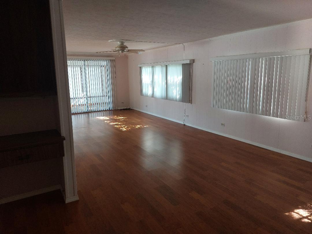 LAKE TARPON MOBILE HOME VILLAGE UNIT 2-A - Residential