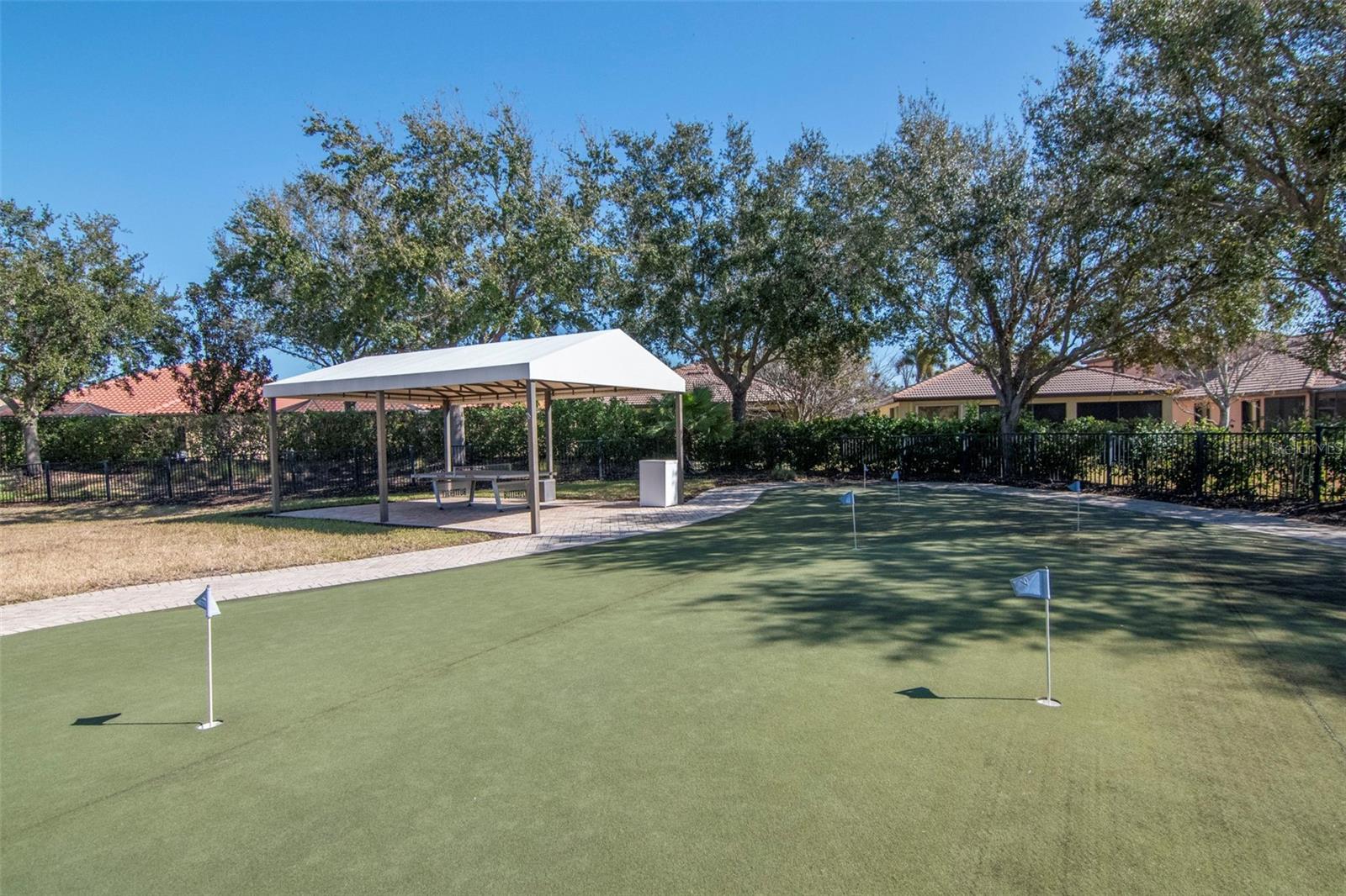 SOUTHSHORE FALLS PH 1 - Residential