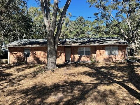 Photo of 1918 Sydney Road, Valrico, FL 33594 (MLS # W7882463)