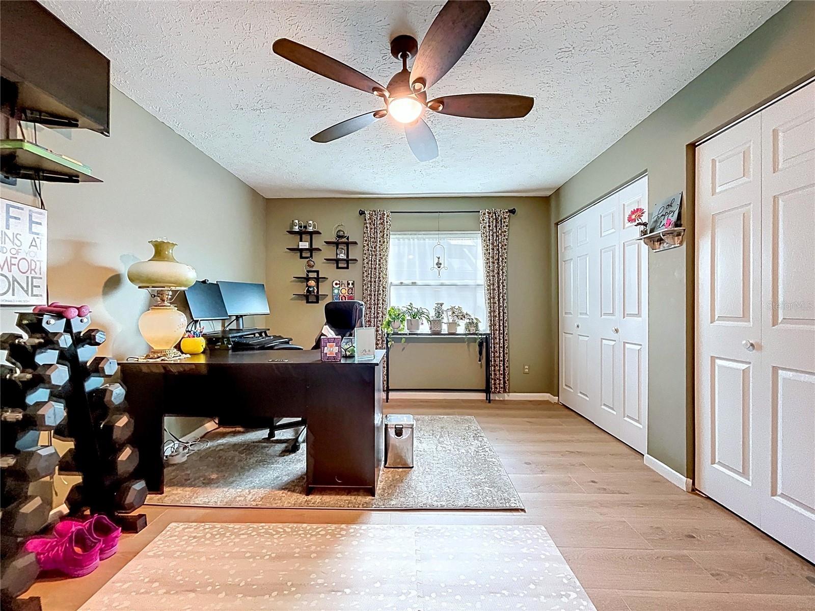 LAKE MAGDALENE MANORS - Residential