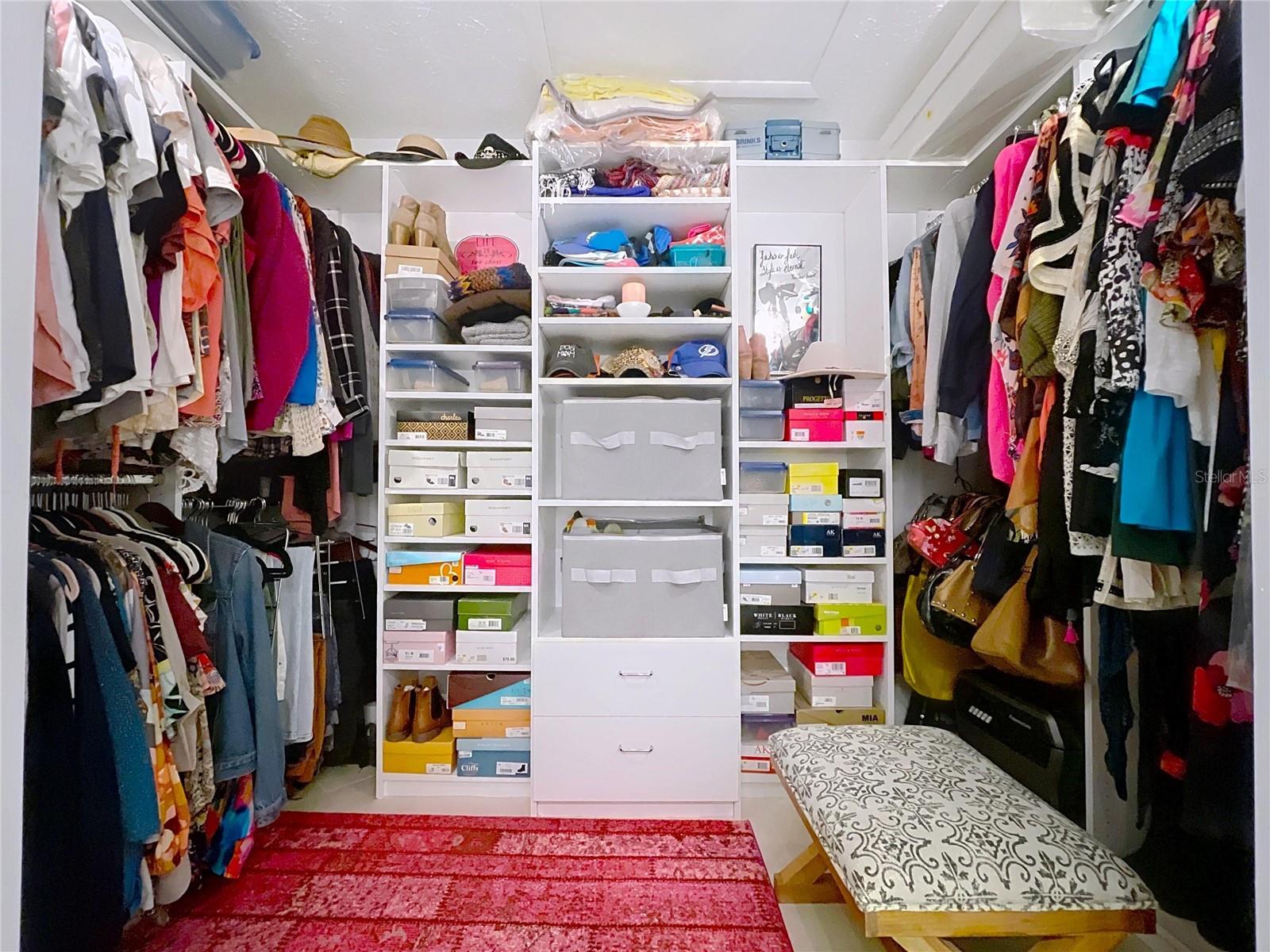 LAKE MAGDALENE MANORS - Residential