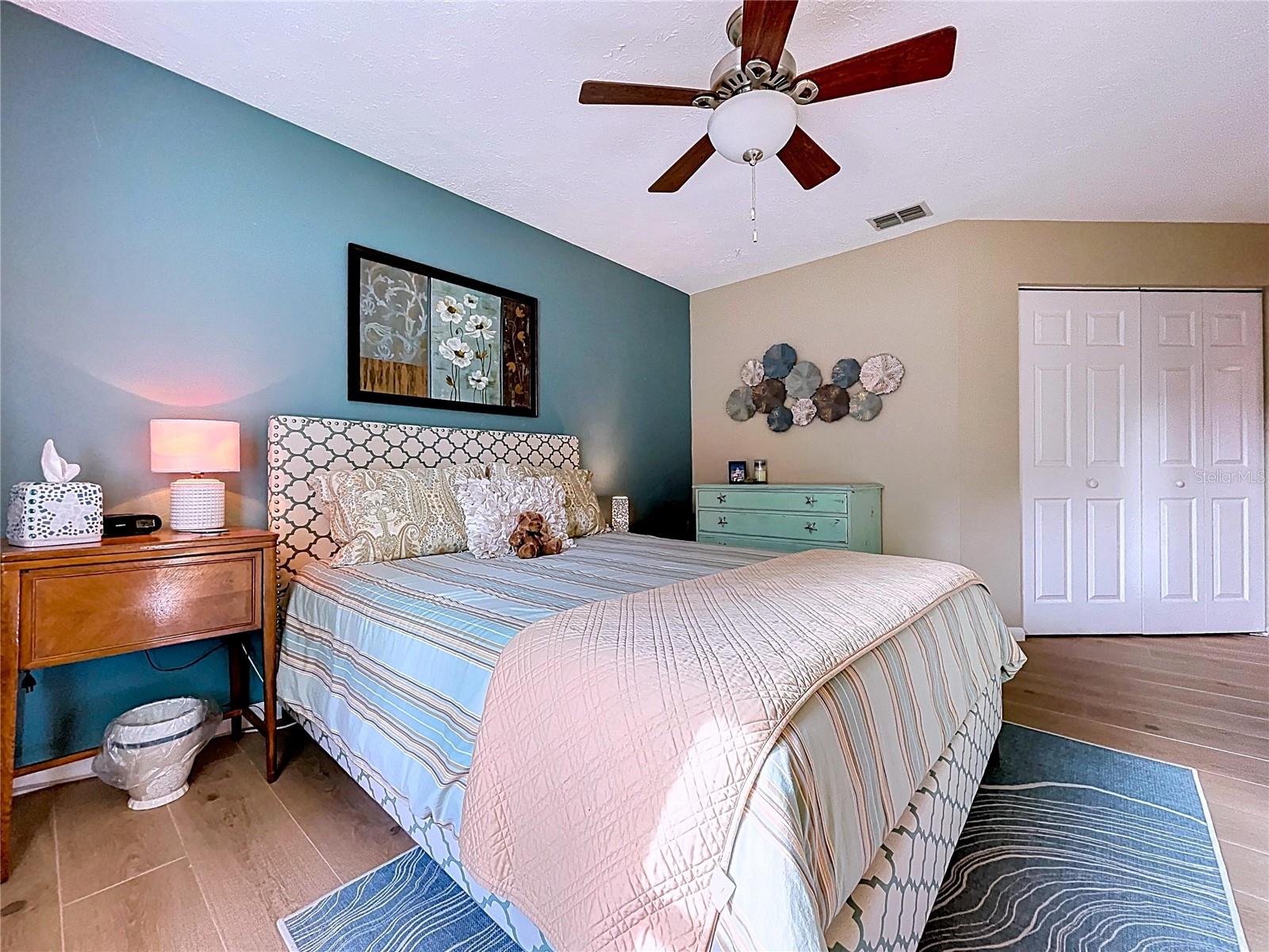 LAKE MAGDALENE MANORS - Residential