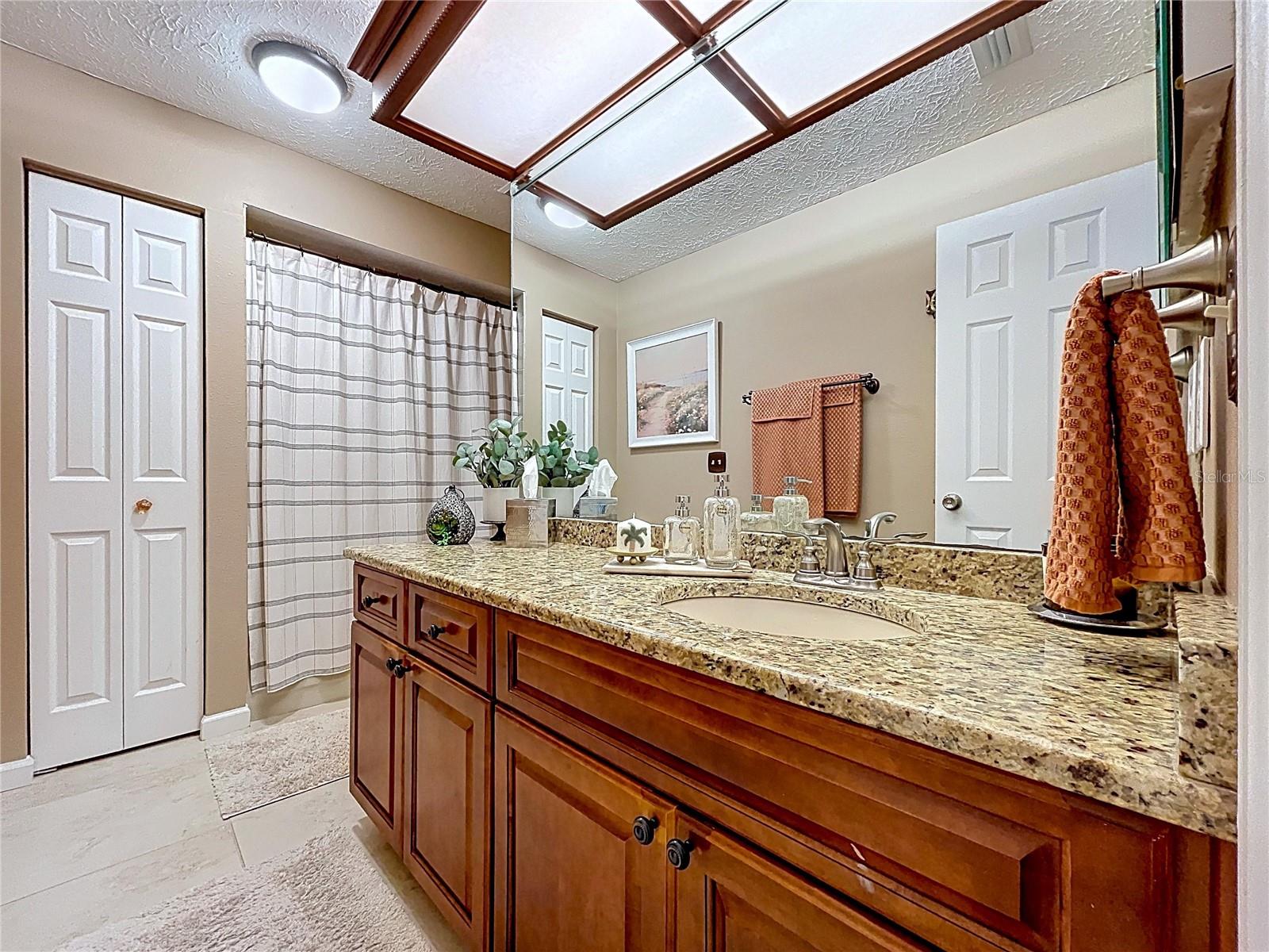 LAKE MAGDALENE MANORS - Residential