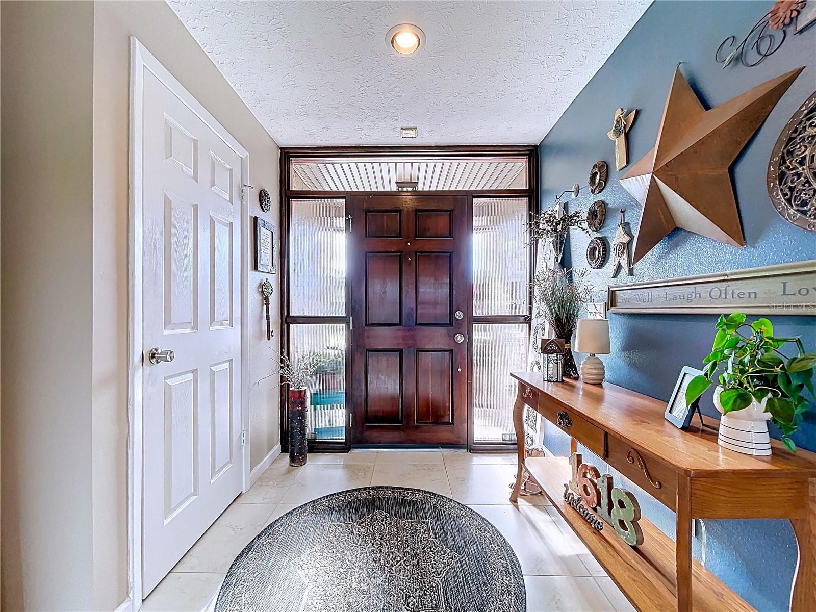 LAKE MAGDALENE MANORS - Residential