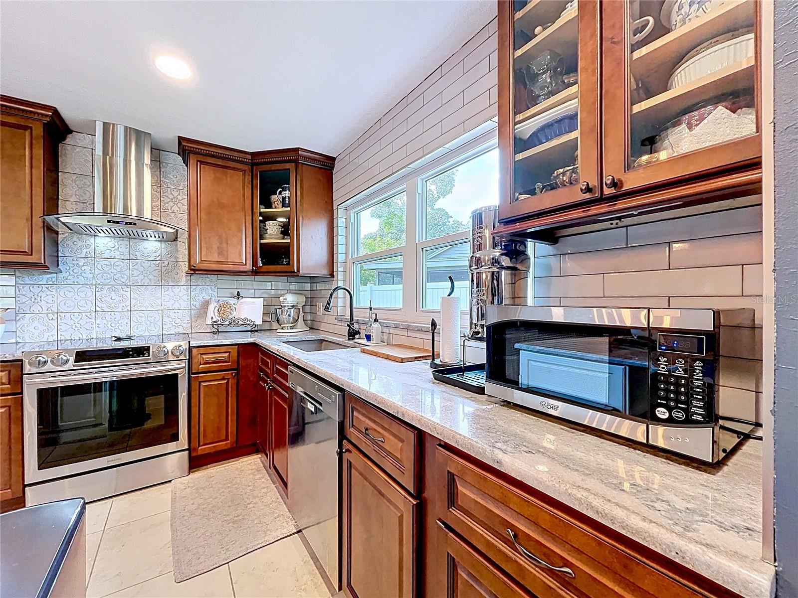 LAKE MAGDALENE MANORS - Residential