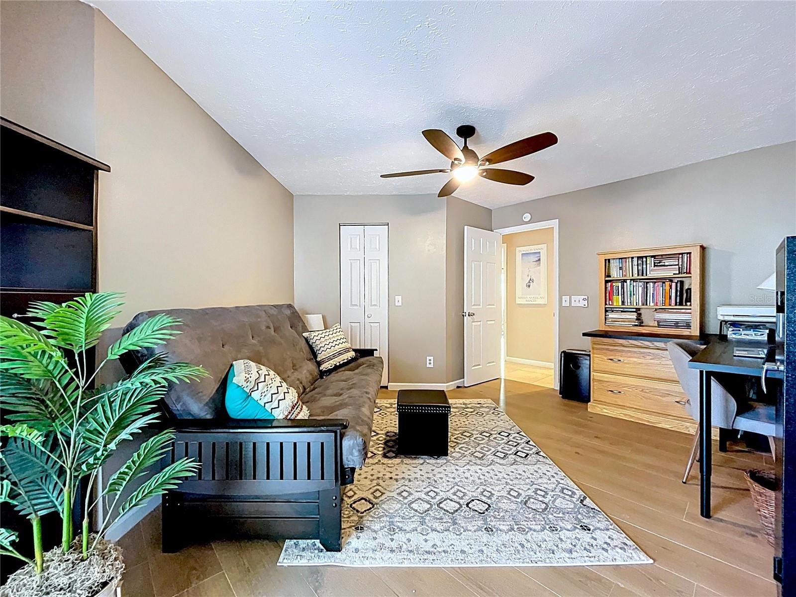 LAKE MAGDALENE MANORS - Residential