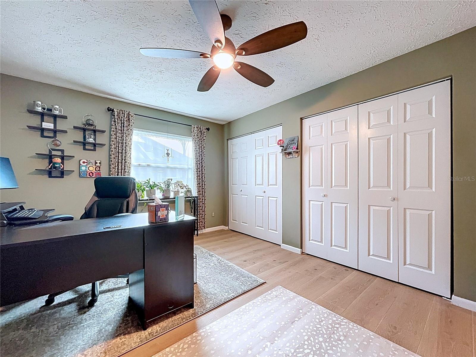 LAKE MAGDALENE MANORS - Residential